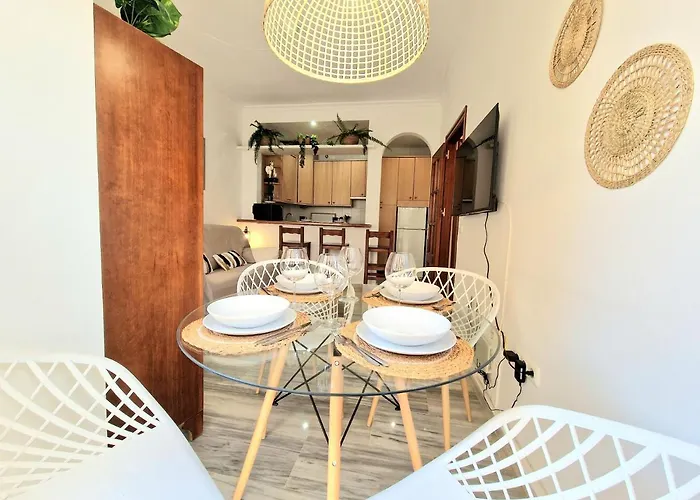 Aa Guest - Victoria Center Eco Apartment